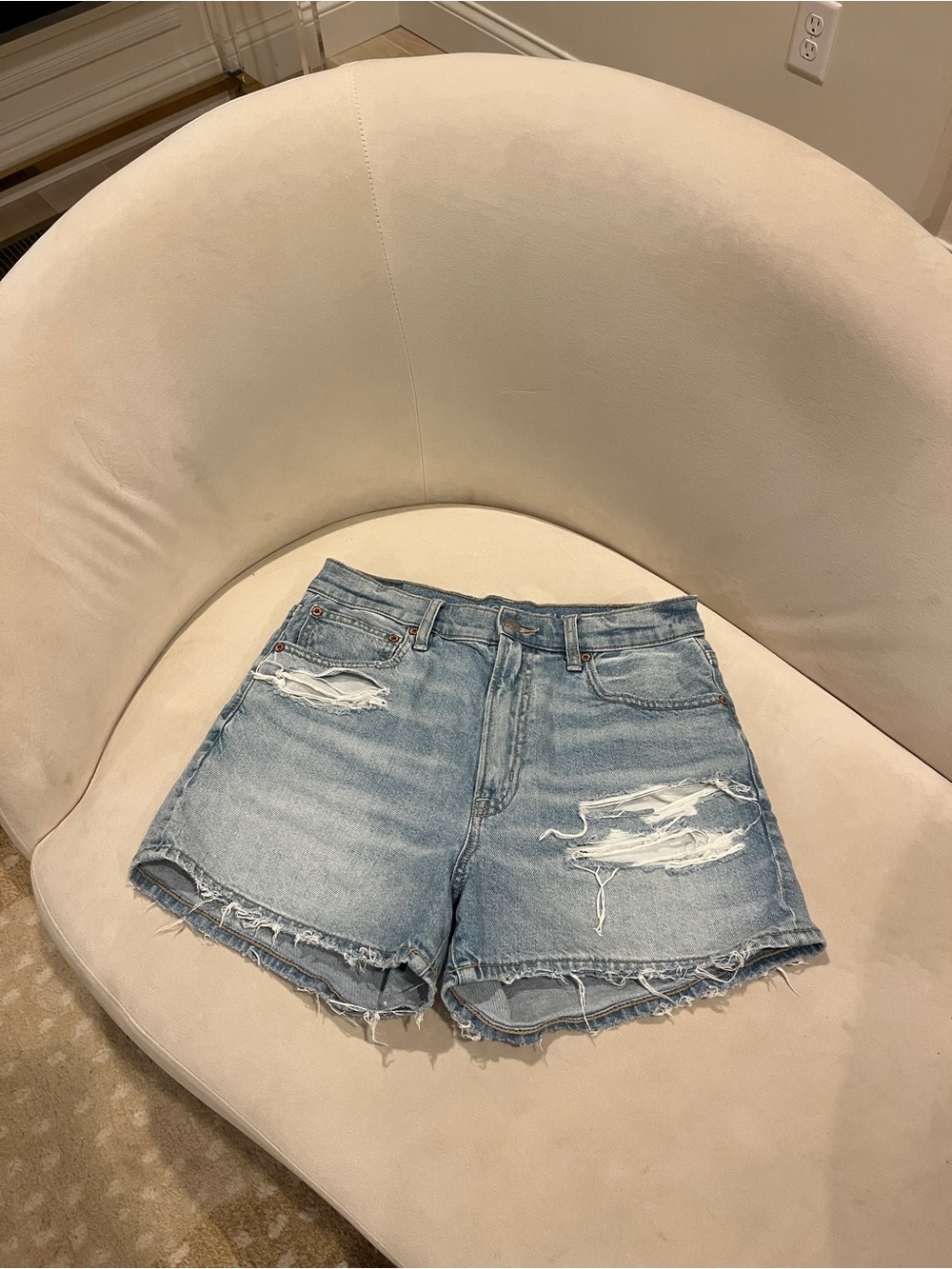 American Eagle Outfitters Light Blue Distressed High waisted Denim Shorts